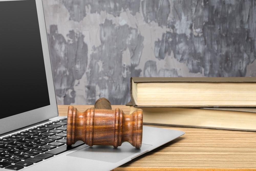 The LegalTech Paradox: How to Maintain Legal Reliability While Accelerating Transactions