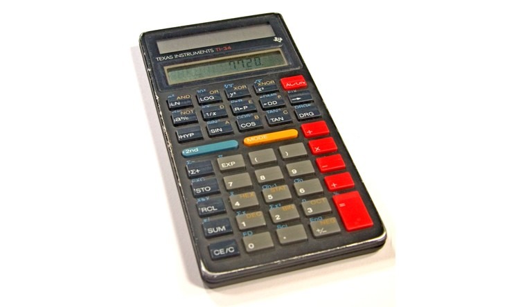 An old version of the digital calculator
