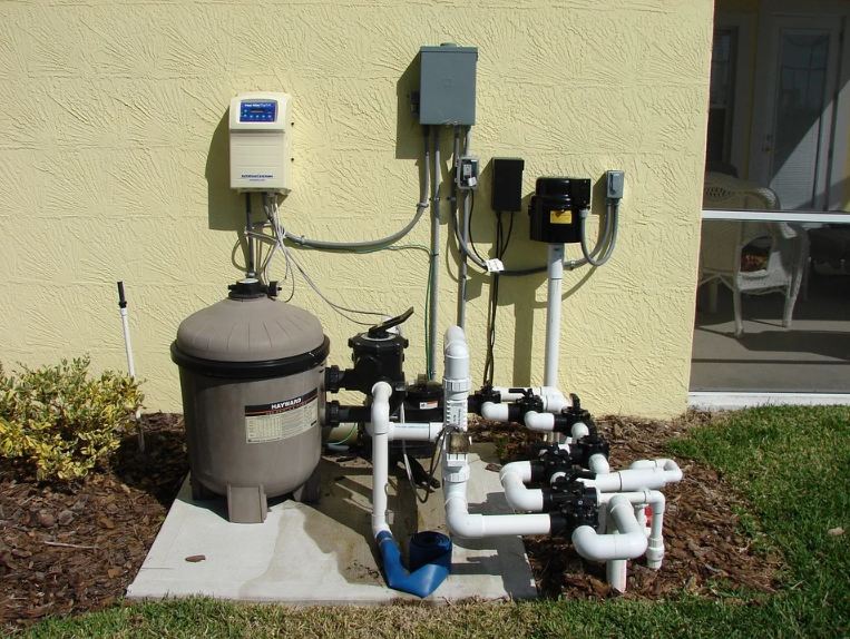 water filtration system for pools