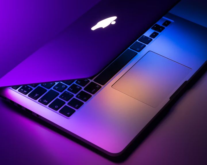A-MacBook-with-colorful-lighting.