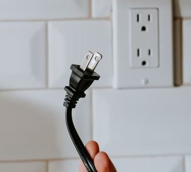 A-plug-with-a-power-outlet-in-the-back.
