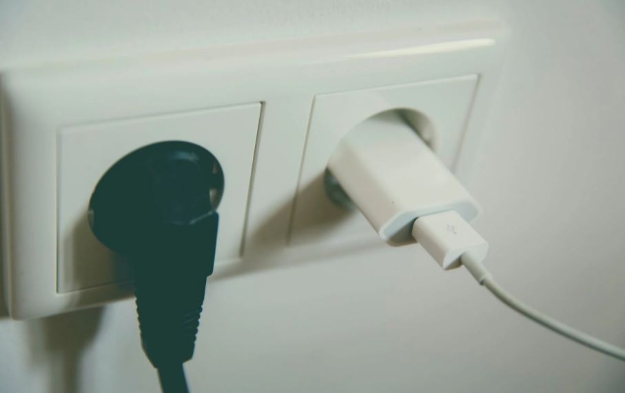 black-and-white-electric-plug